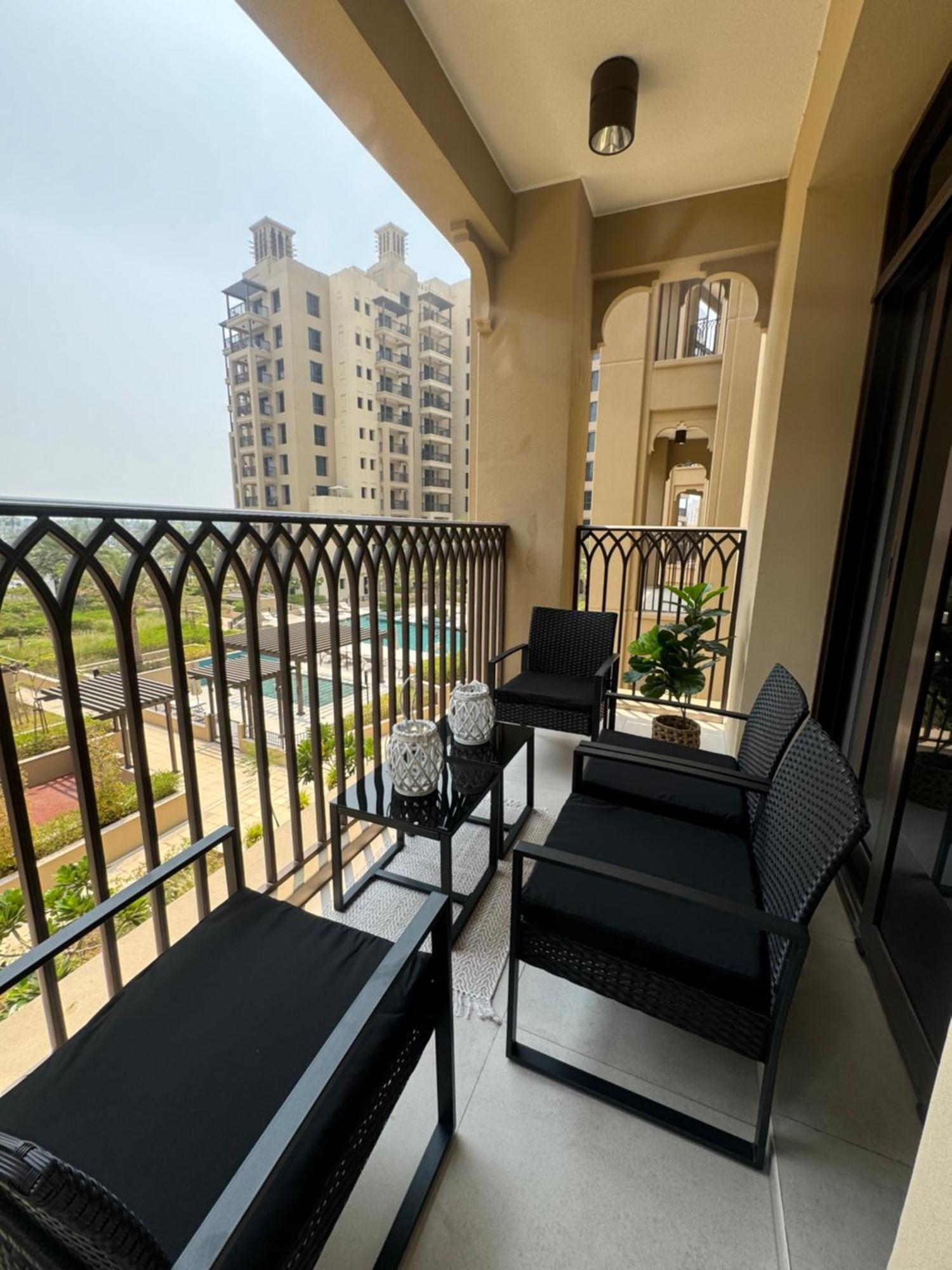 Apartamento 1Br With Poolview 5Min To Jumeirah Beach Dubái Exterior foto